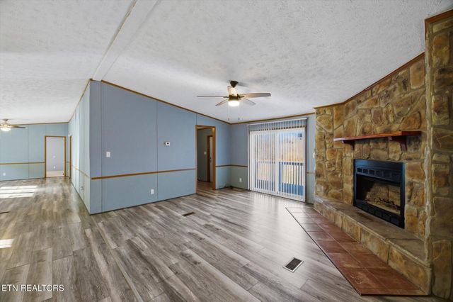 418 County Road 61, Riceville, TN 37370