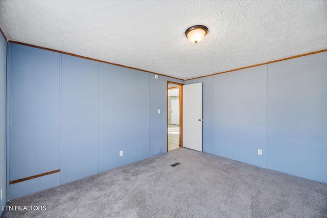 418 County Road 61, Riceville, TN 37370