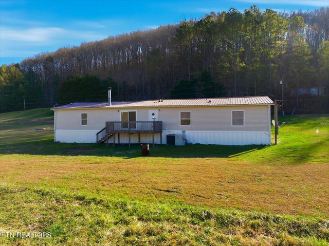 418 County Road 61, Riceville, TN 37370