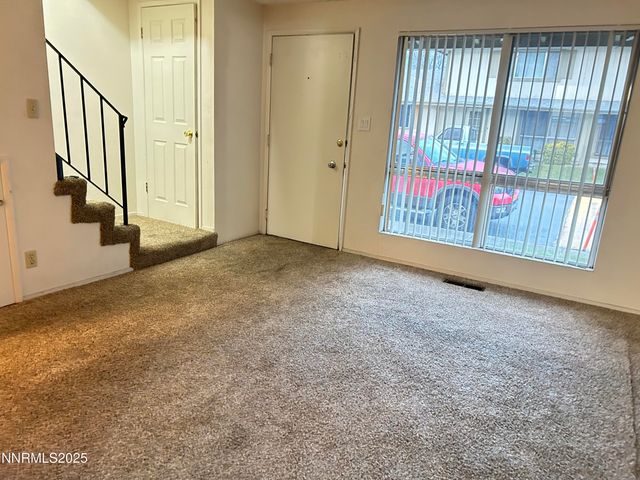 828 Woodglen Drive APT 2, Sparks, NV 89434