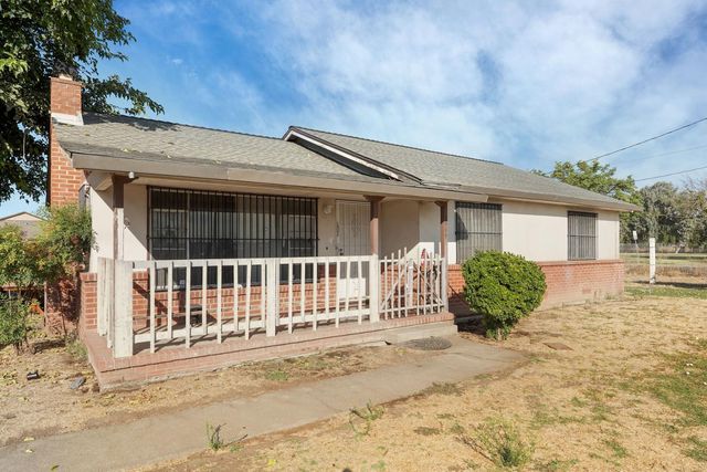 2909 Pock Ln, Stockton, CA 95205