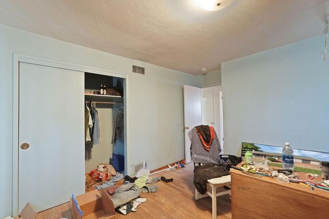 2909 Pock Ln, Stockton, CA 95205