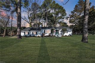 2300 Plantation DR, Virginia Beach, VA 23454