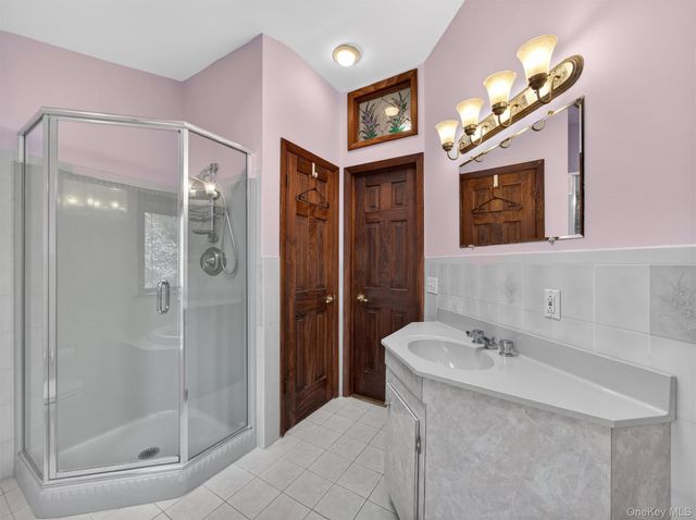 54 East Street, West Nyack, NY 10994