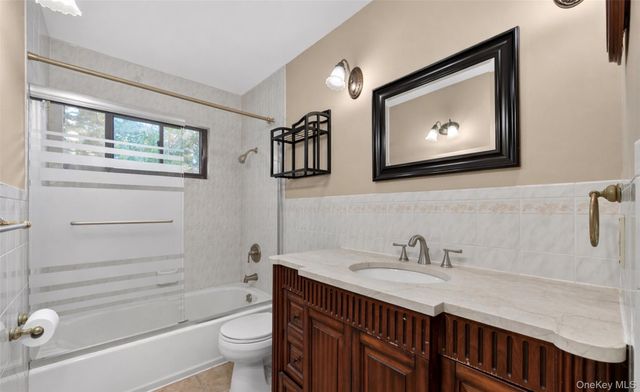54 East Street, West Nyack, NY 10994
