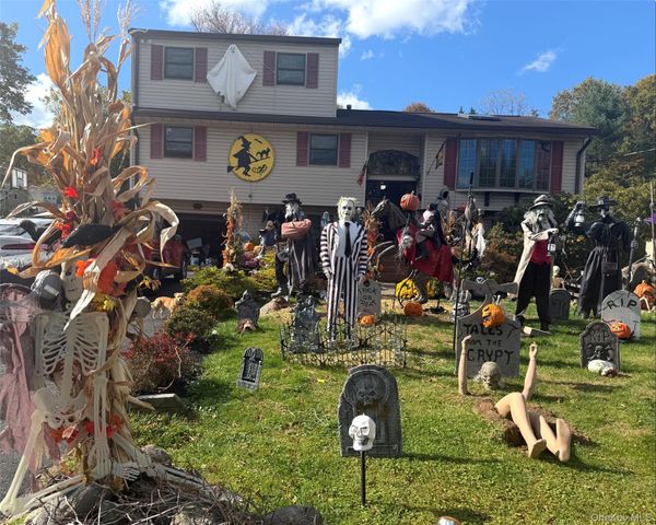 54 East Street, West Nyack, NY 10994