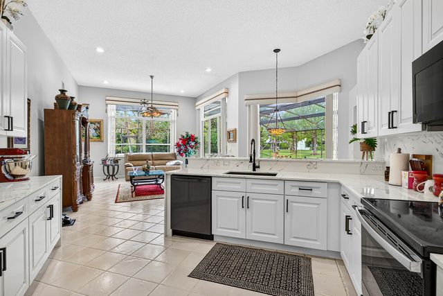 549 Stonemont Lane, Weston, FL 33326