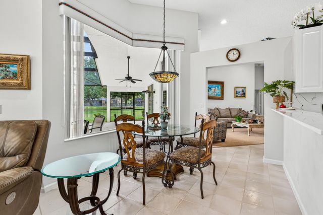 549 Stonemont Lane, Weston, FL 33326