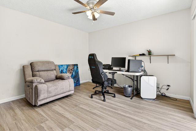 549 Stonemont Lane, Weston, FL 33326