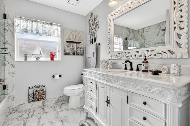 549 Stonemont Lane, Weston, FL 33326