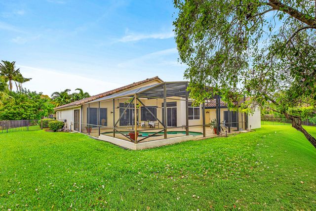 549 Stonemont Lane, Weston, FL 33326