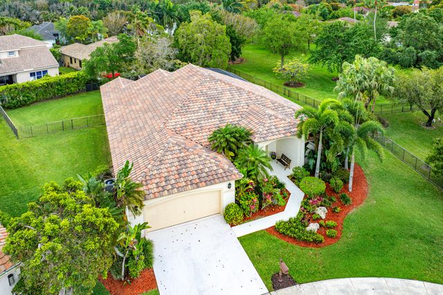 549 Stonemont Lane, Weston, FL 33326