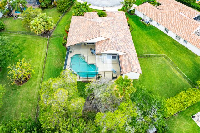 549 Stonemont Lane, Weston, FL 33326