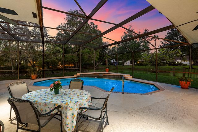 549 Stonemont Lane, Weston, FL 33326