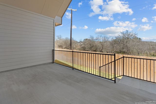 169 Highland Park, Castroville, TX 78009