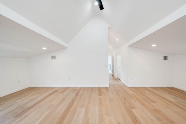 1208 Luna ST 1, Austin, TX 78721