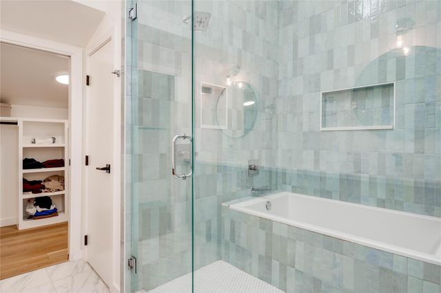 1208 Luna ST 1, Austin, TX 78721