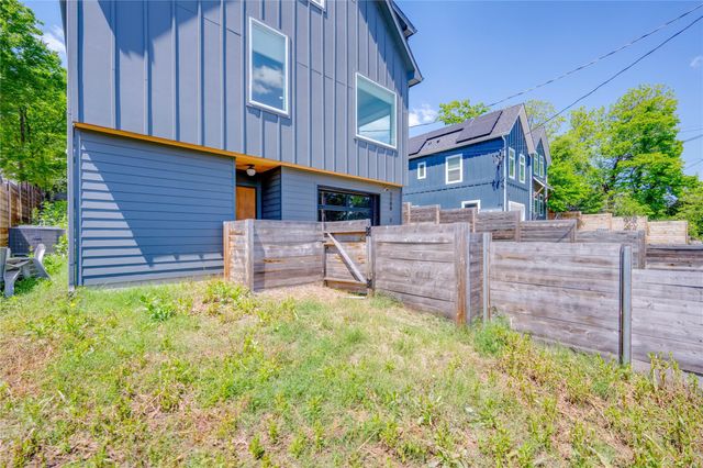 1208 Luna ST 1, Austin, TX 78721