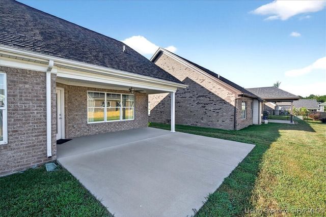 7808 Linwood Circle, Charlestown, IN 47111