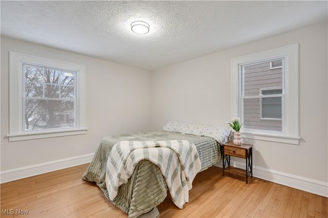 2016 Rossmoor Road, Cleveland Heights, OH 44118