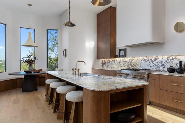 2300 Barton Creek BLVD 15, Austin, TX 78735