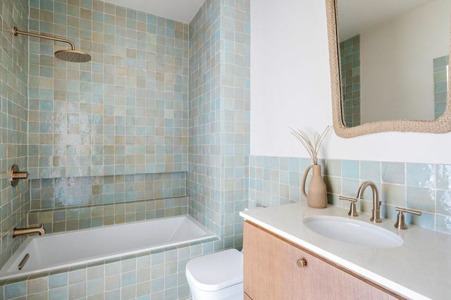 2300 Barton Creek BLVD 15, Austin, TX 78735