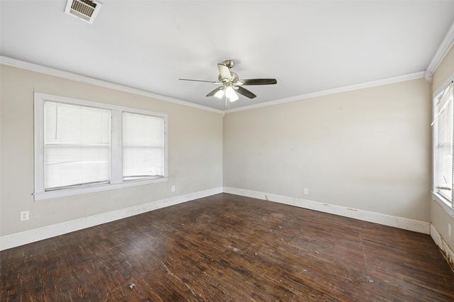 2305 Stanford Street, Greenville, TX 75401