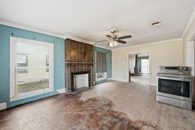 2305 Stanford Street, Greenville, TX 75401