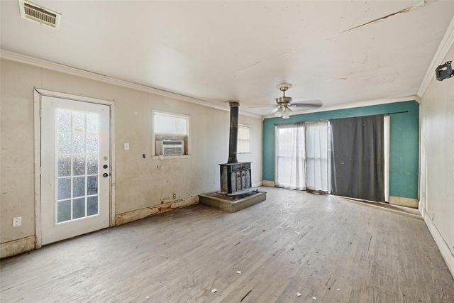 2305 Stanford Street, Greenville, TX 75401