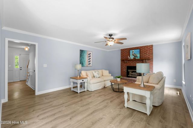 212 Dorchester Place, Wilmington, NC 28412