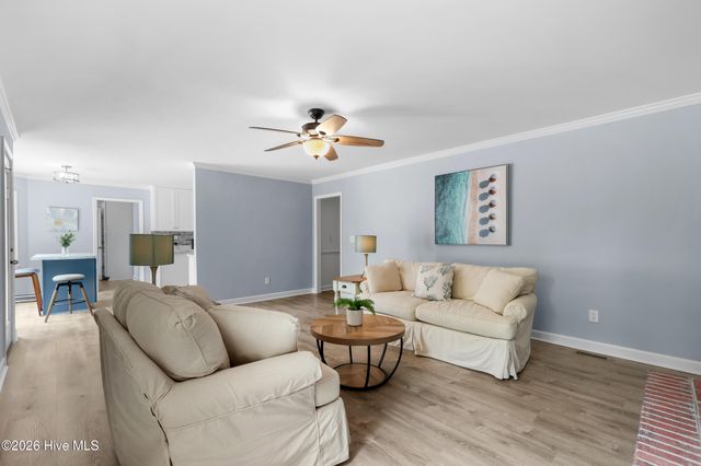 212 Dorchester Place, Wilmington, NC 28412