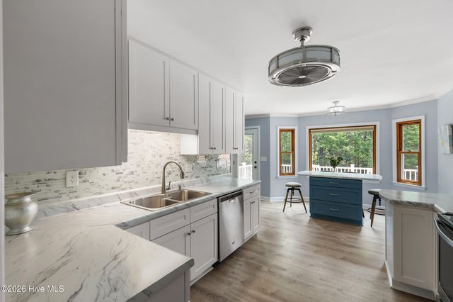 212 Dorchester Place, Wilmington, NC 28412