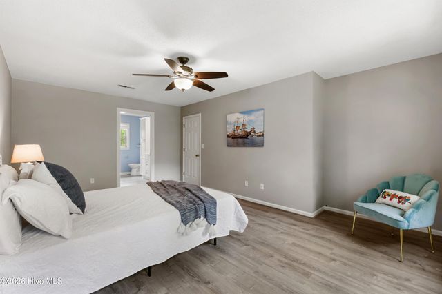 212 Dorchester Place, Wilmington, NC 28412