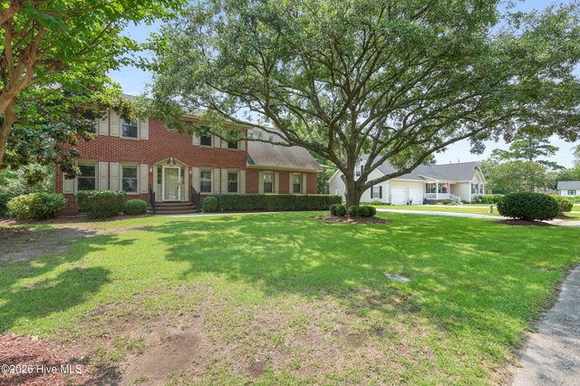 212 Dorchester Place, Wilmington, NC 28412