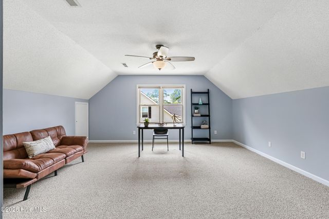 212 Dorchester Place, Wilmington, NC 28412