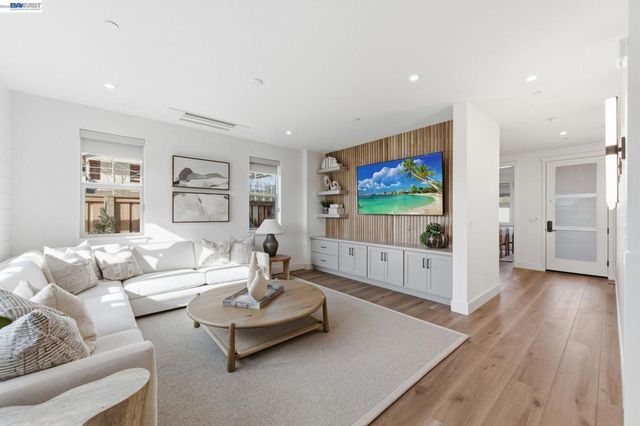 3938 Viggo Way, Dublin, CA 94568