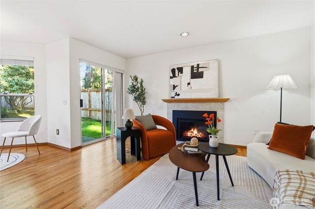 13010 NE 103rd Place, Kirkland, WA 98033