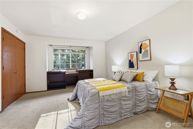 13010 NE 103rd Place, Kirkland, WA 98033