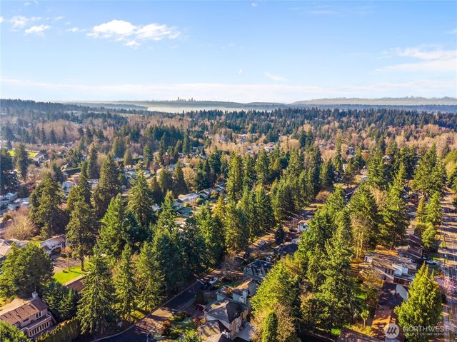 13010 NE 103rd Place, Kirkland, WA 98033