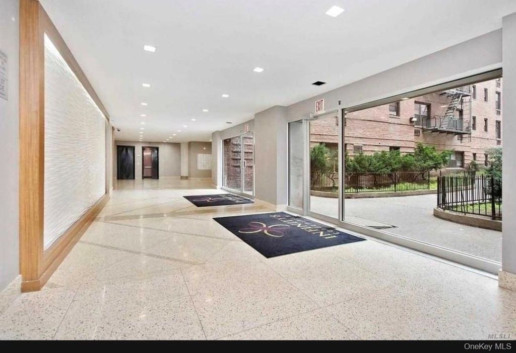 132-35 Sanford Avenue LD, Flushing, NY 11355 — photo 4