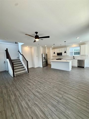 113 Sycamore Pines, Kyle, TX 78640