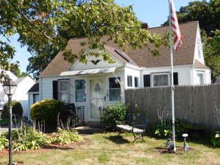 49 Foote Road, East Haven, CT 06512