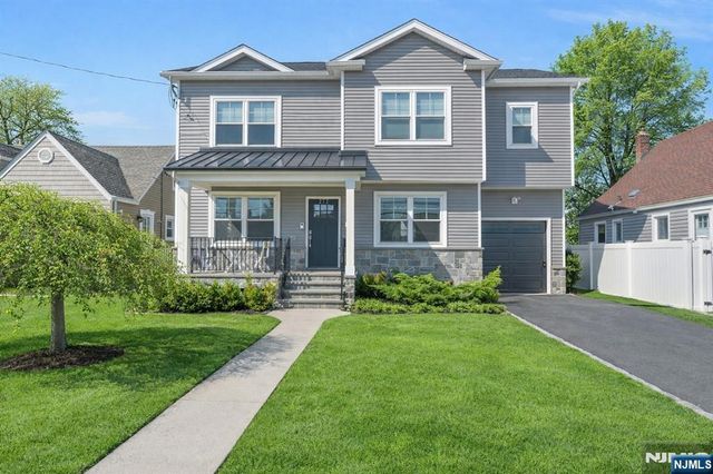 272 S Prospect Avenue, Bergenfield, NJ 07621