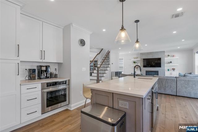 272 S Prospect Avenue, Bergenfield, NJ 07621