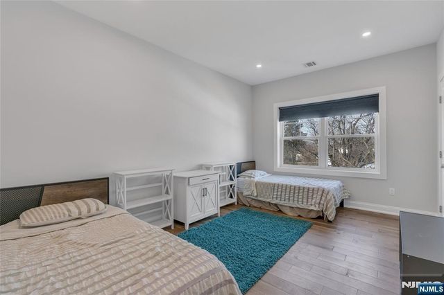 272 S Prospect Avenue, Bergenfield, NJ 07621