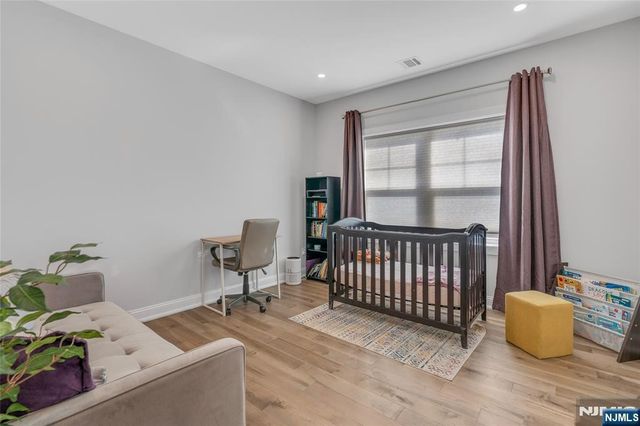 272 S Prospect Avenue, Bergenfield, NJ 07621