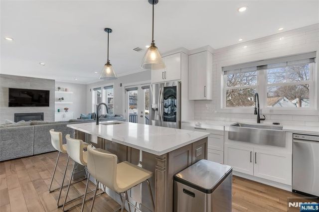 272 S Prospect Avenue, Bergenfield, NJ 07621