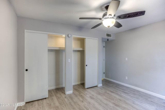 6824 E Camino Del Dorado, Tucson, AZ 85715