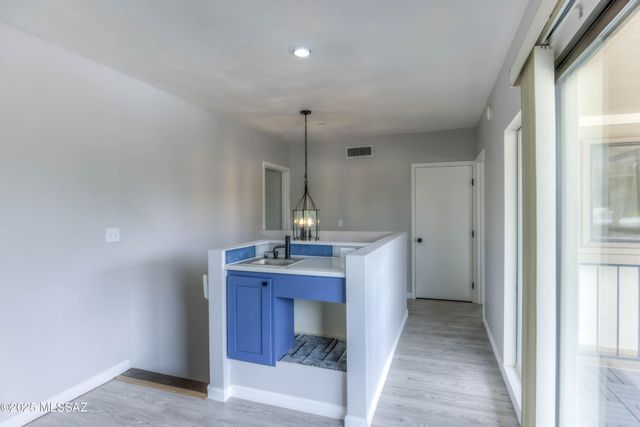 6824 E Camino Del Dorado, Tucson, AZ 85715