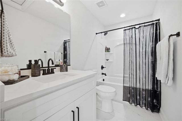 806 Fairland AVE, Hampton, VA 23661